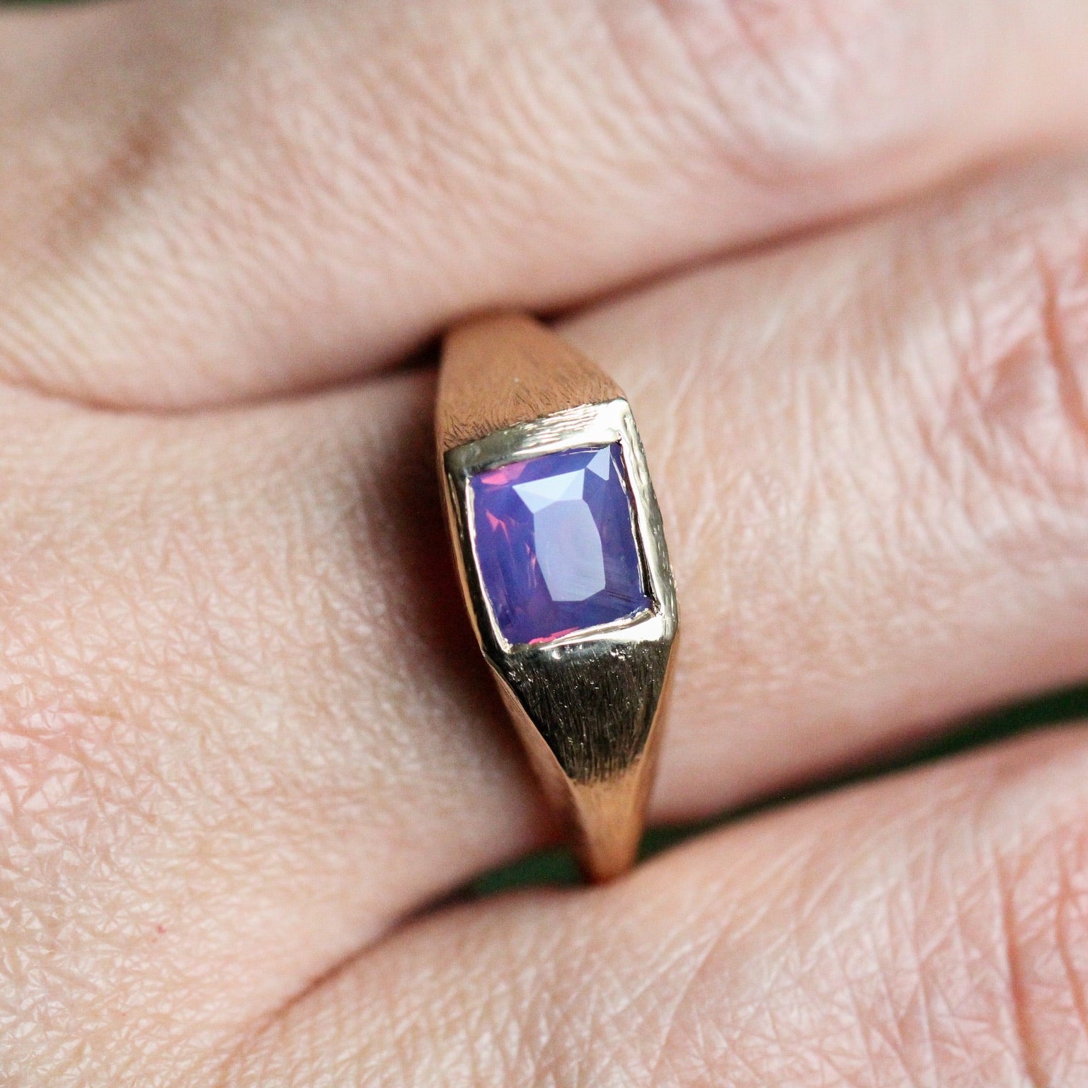 1.53 Carat Purple Sapphire Ring