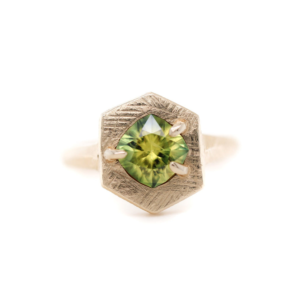 1.85 Ct Australian Sapphire Ring