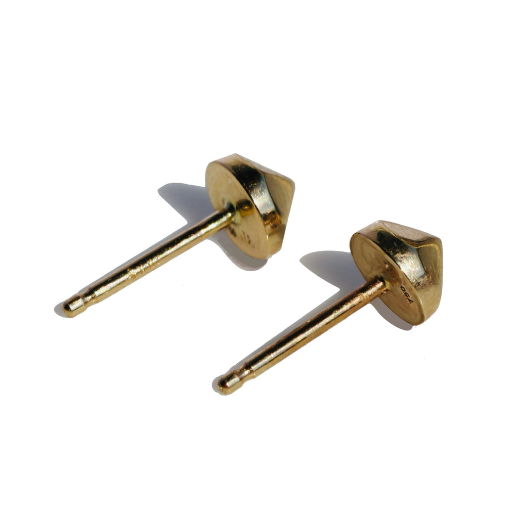 Makhaira Stud Earrings - 18ky