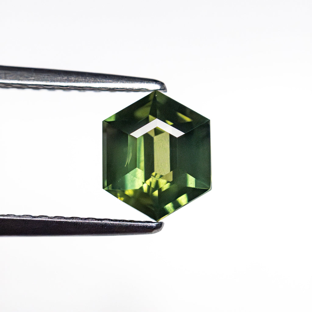 1.15ct 7.17x5.92x3.46mm Hexagon Step Cut Sapphire 25383-01