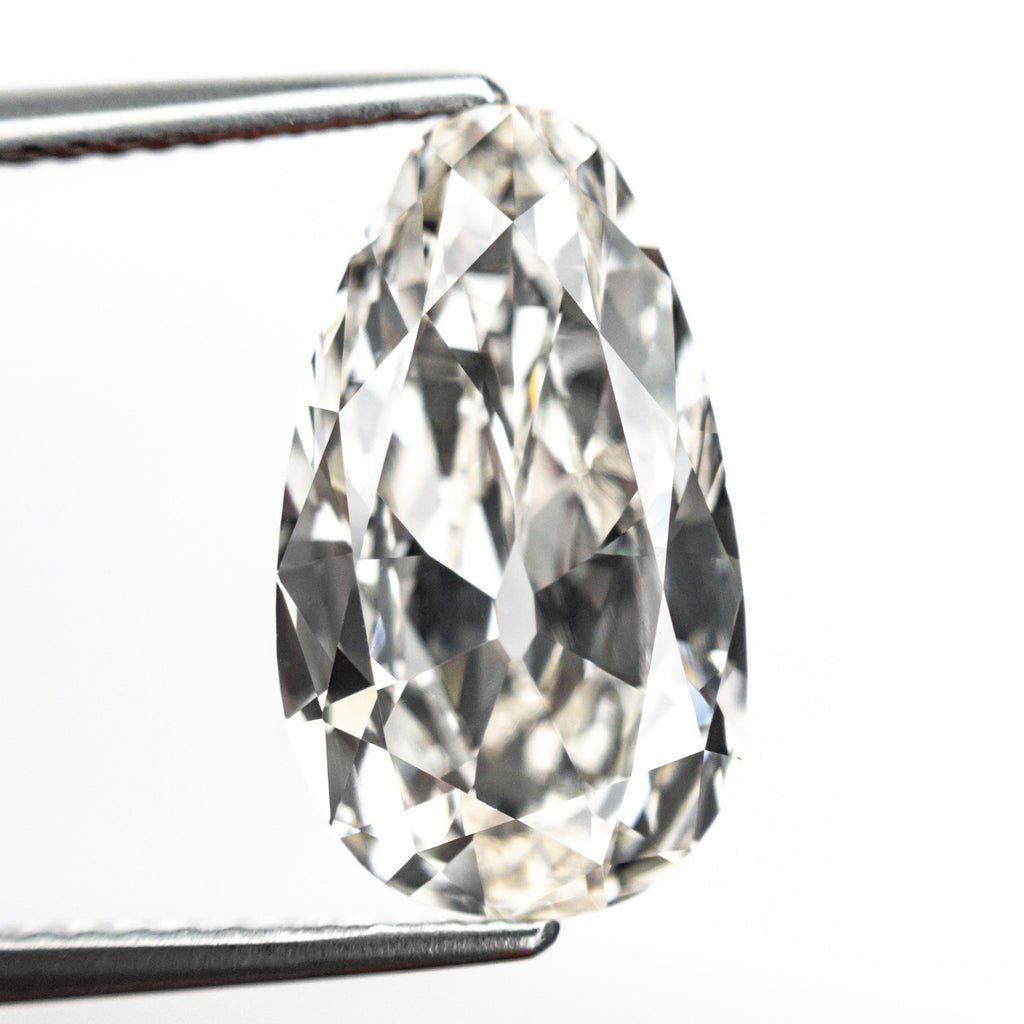 3.89ct 14.79x8.52x4.36mm VS1 K Modern Antique Pear Brilliant 25918-01