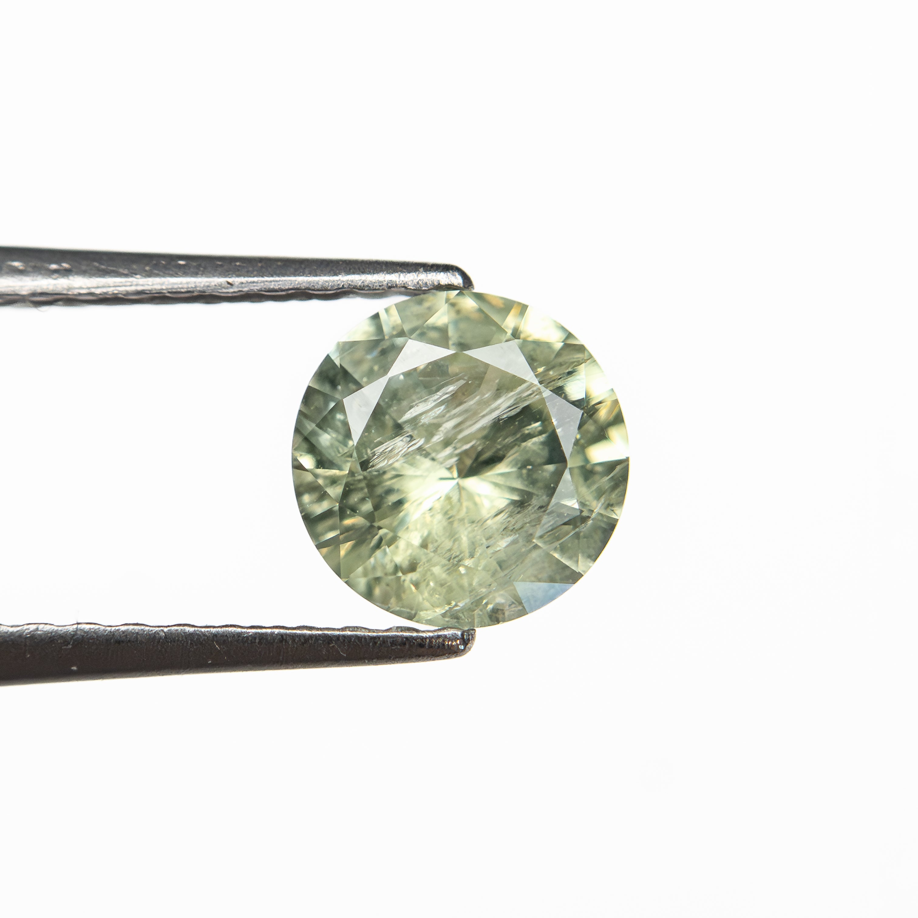 0.93ct 6.06x6.05x3.55mm Round Brilliant Sapphire 26141-24
