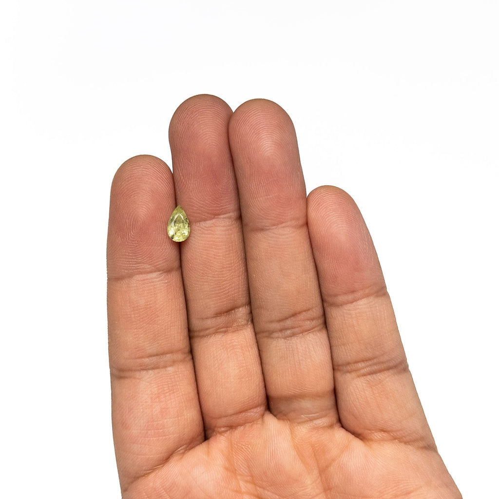 1.04ct 8.03x5.08x3.40mm Pear Brilliant Sapphire 26144-04