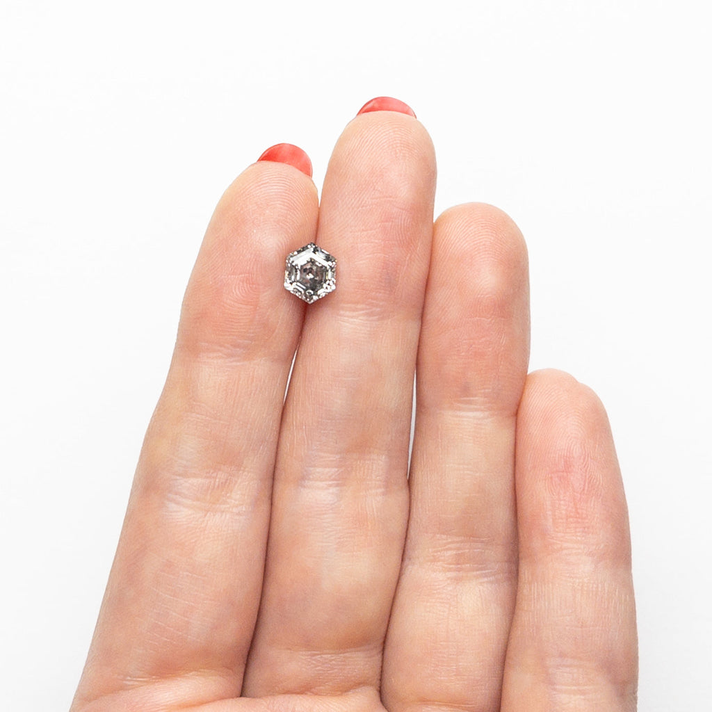 1.32ct 7.19x5.87x4.16mm Hexagon Step Cut 🇨🇦 27040-01