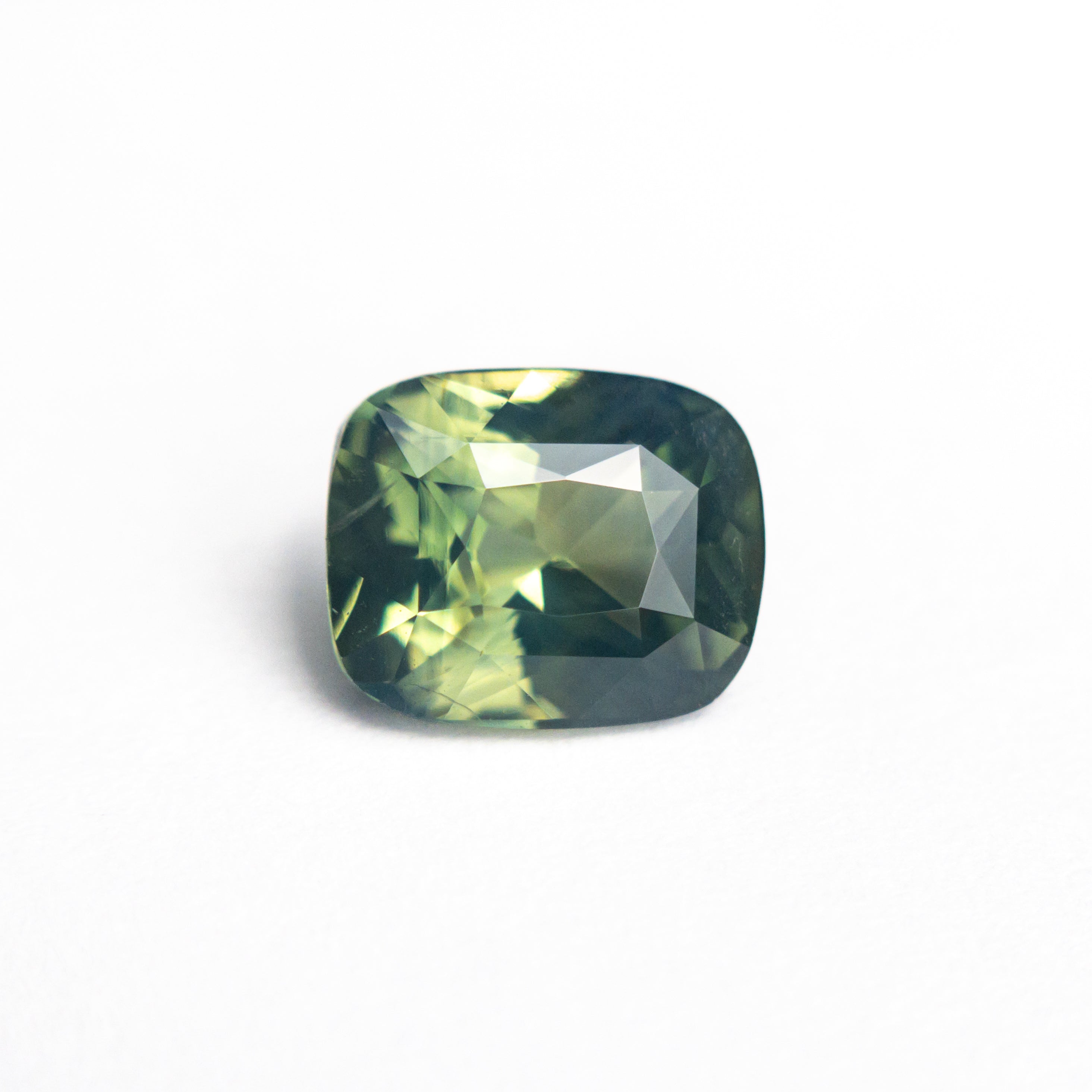 1.52ct 7.46x6.07x3.86mm Cushion Brilliant Sapphire 27191-01
