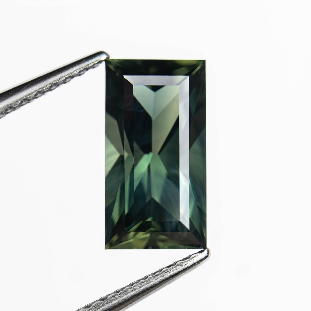 2.18ct 9.85x5.29x4.36mm Rectangle Step Cut Sapphire 27324-01