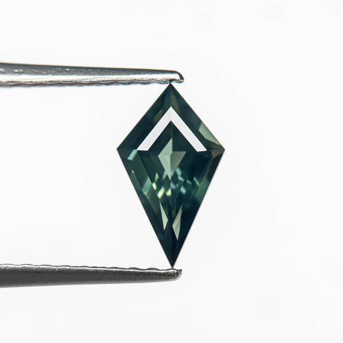 0.58ct 8.45x4.89x2.73mm Kite Step Cut Sapphire 27363-18