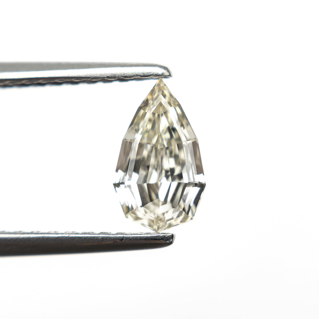 0.71ct 7.85x4.68x2.90mm VVS2 Q-R Geo Pear Step Cut 🇿🇦 27364-15