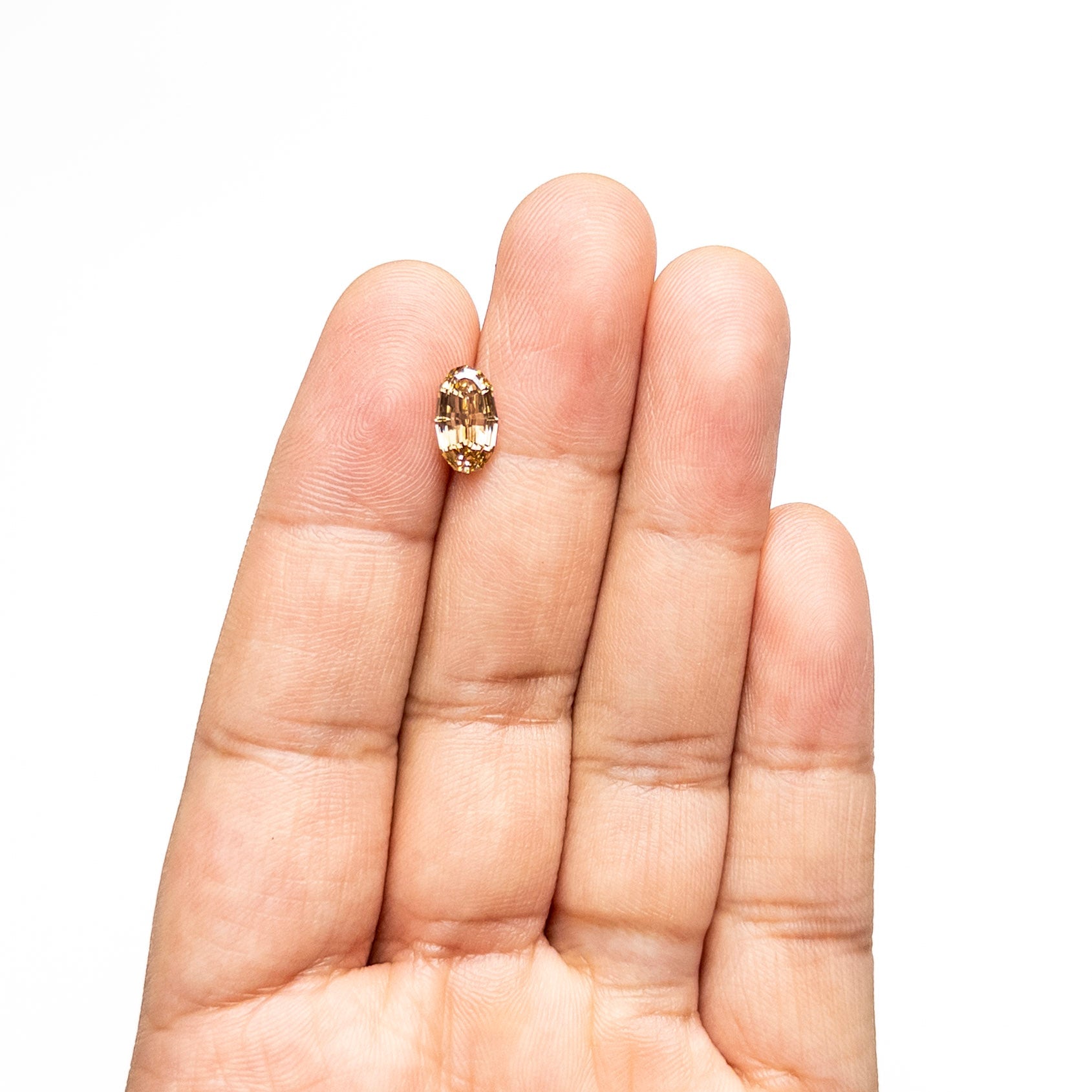 1.71ct 10.04x5.89x3.45mm VS2 C6 Geo Oval Step Cut 🇿🇦 27517-01