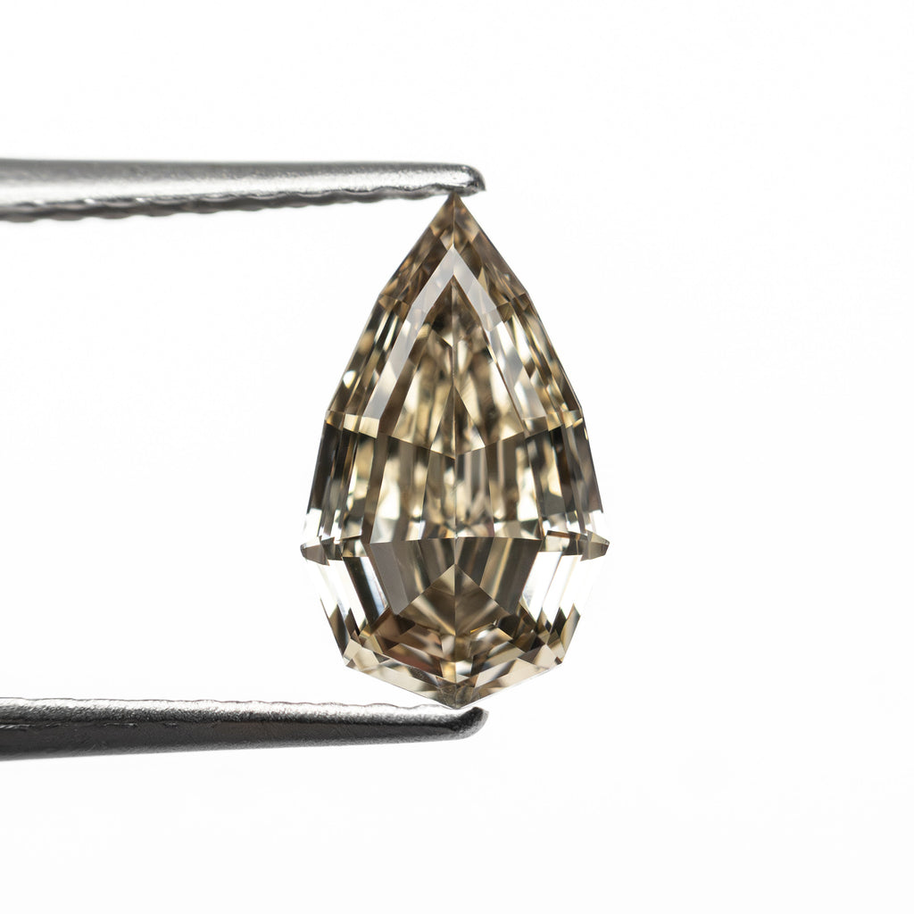 1.01ct 9.16x5.38x3.08mm SI1 C6 Geo Pear Step Cut 🇿🇦 27518-01