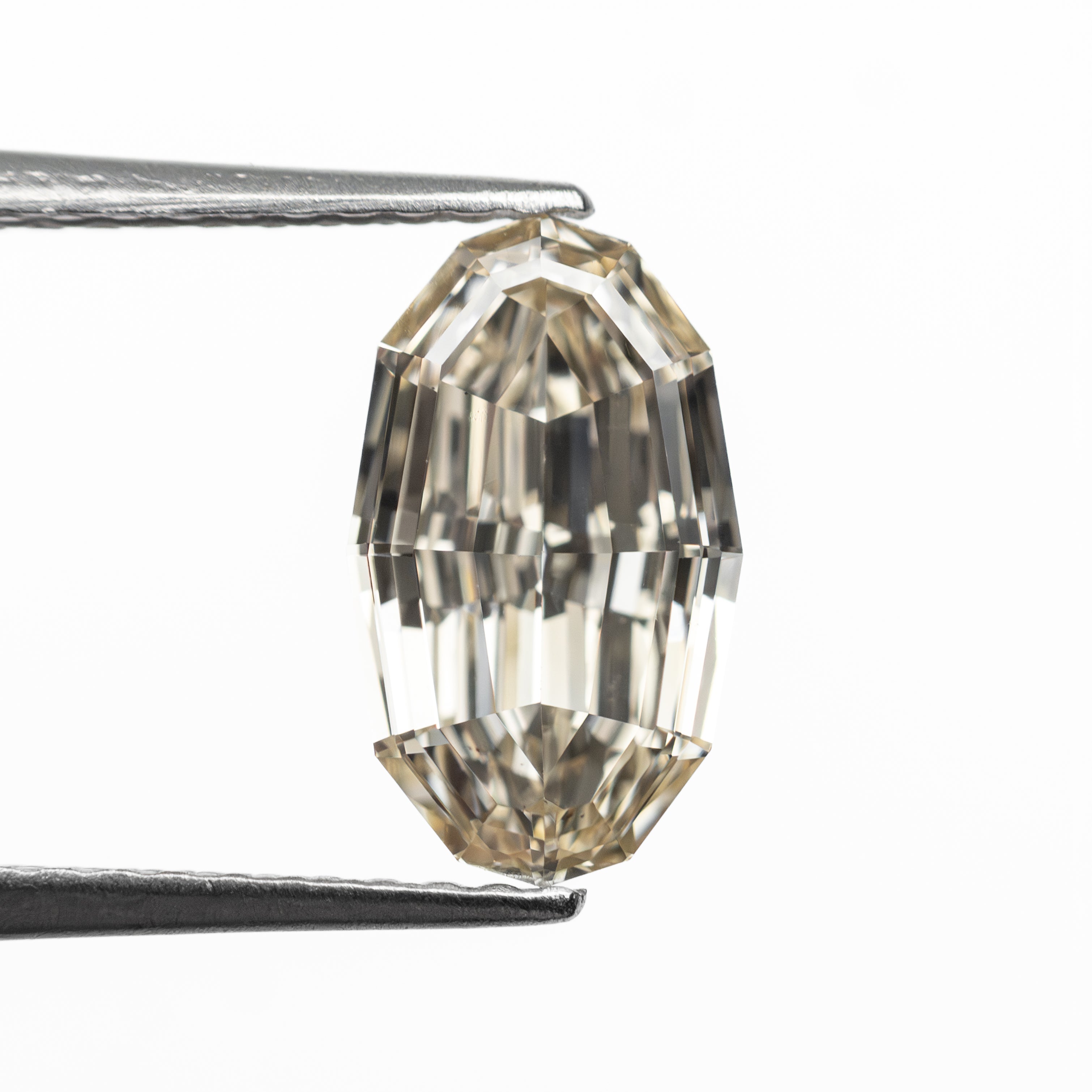 1.61ct 10.04x5.86x3.30mm SI1 W-X Geo Oval Step Cut 🇿🇦 27518-02