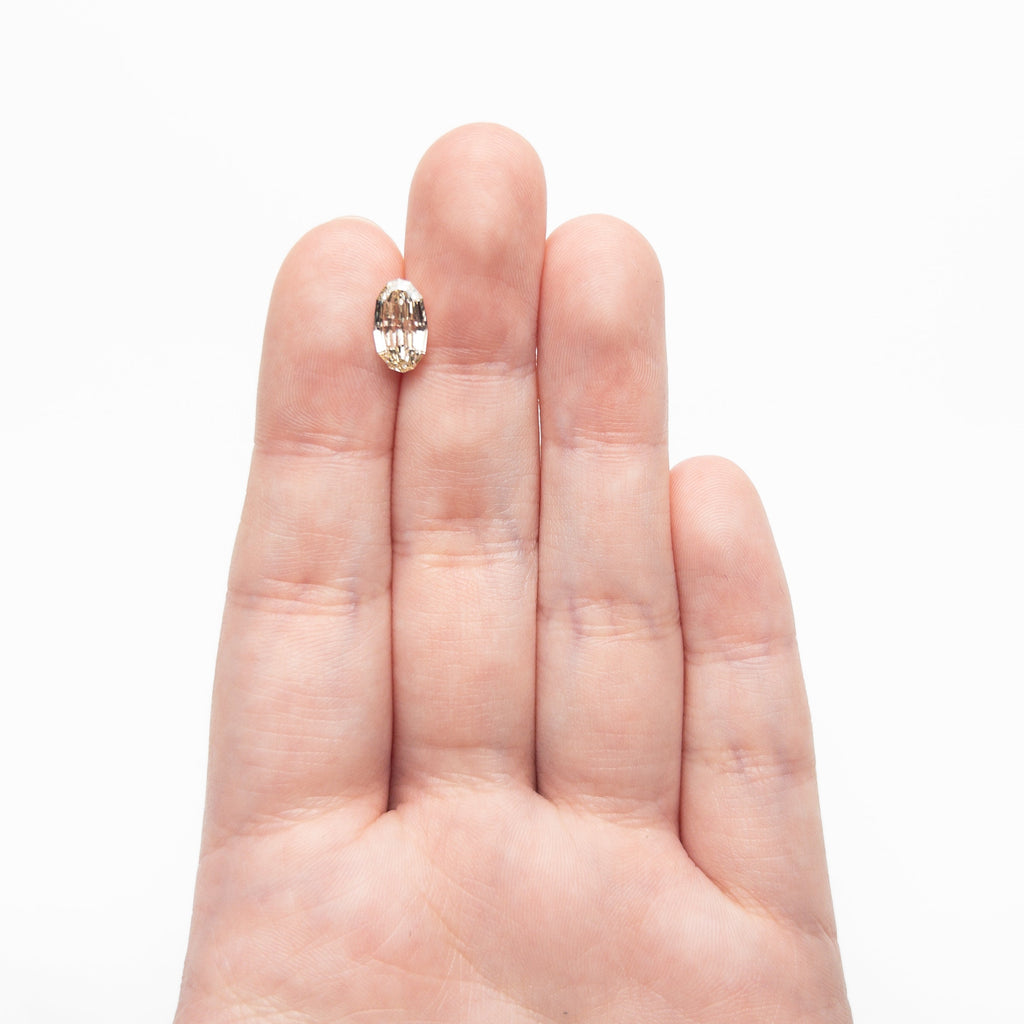 1.61ct 10.04x5.86x3.30mm SI1 W-X Geo Oval Step Cut 🇿🇦 27518-02