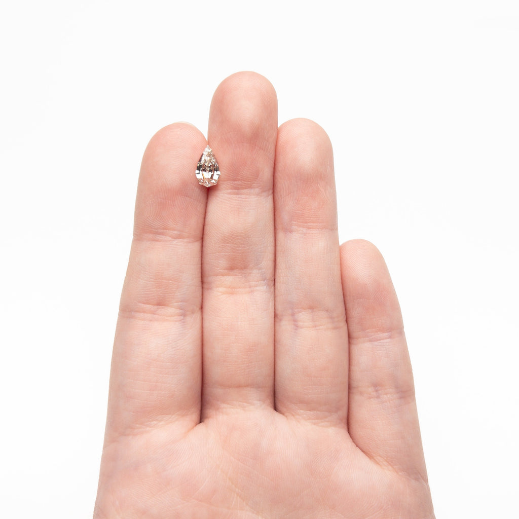 1.02ct 8.94x5.23x3.31mm VS2 O-P Geo Pear Step Cut 🇿🇦 27518-07