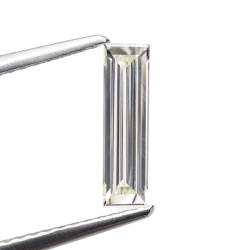 0.45ct 10.50x2.98x1.42mm VS2 Q-R Baguette Step Cut 27911-01
