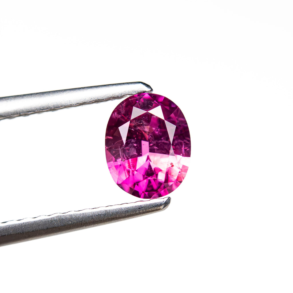 0.71ct 6.04x4.88x3.01mm Oval Brilliant Sapphire 27955-01
