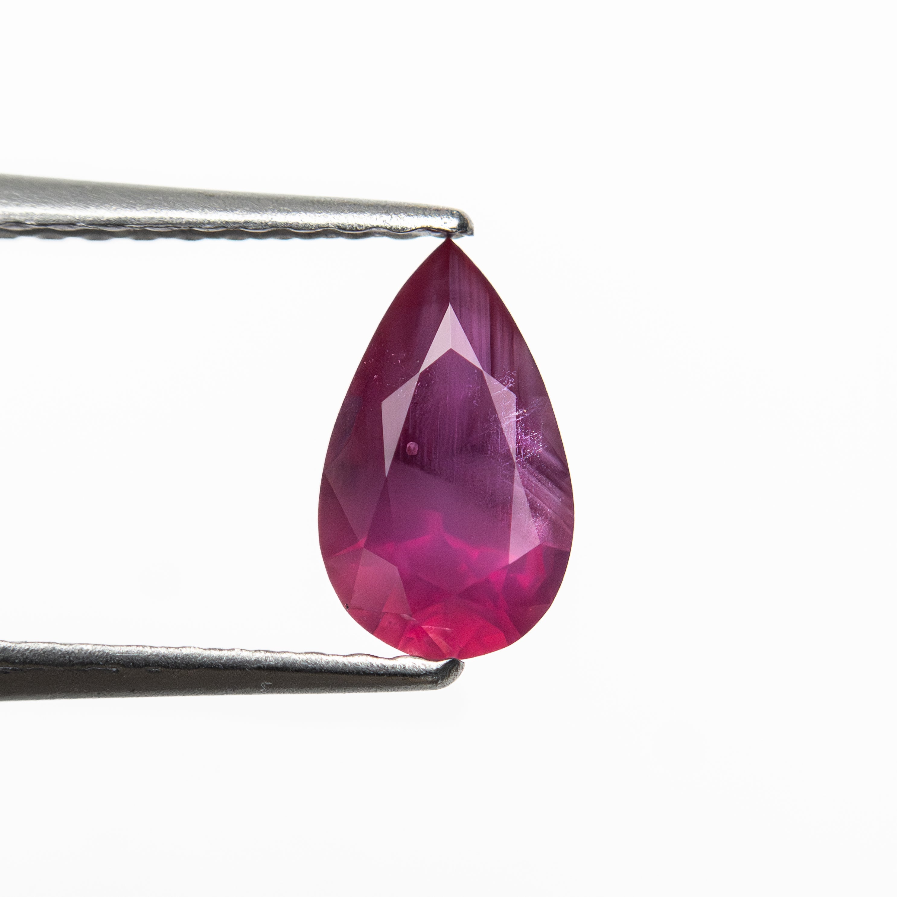0.79ct 7.59x4.58x3.26mm Pear Brilliant Ruby 27956-24