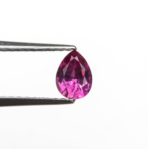0.41ct 5.41x3.92x2.57mm Pear Brilliant Sapphire 27956-29