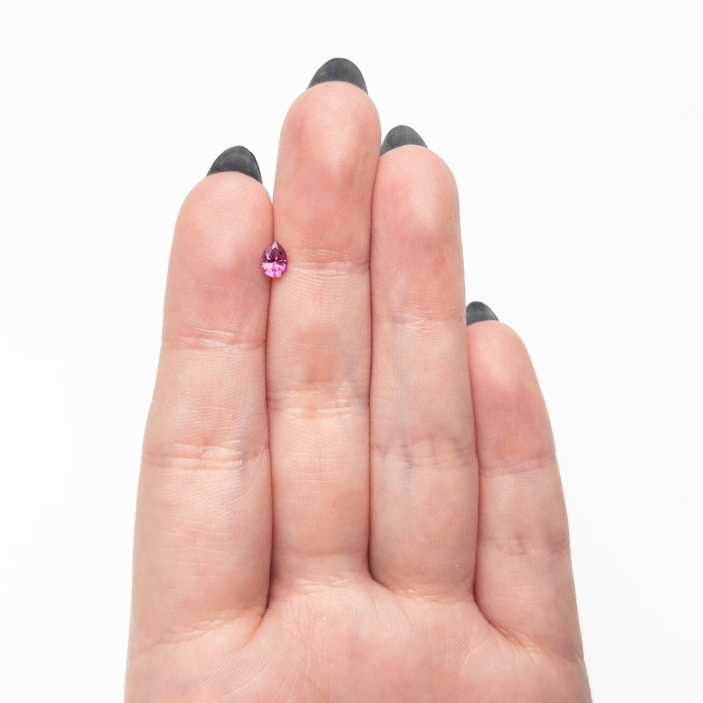 0.41ct 5.41x3.92x2.57mm Pear Brilliant Sapphire 27956-29