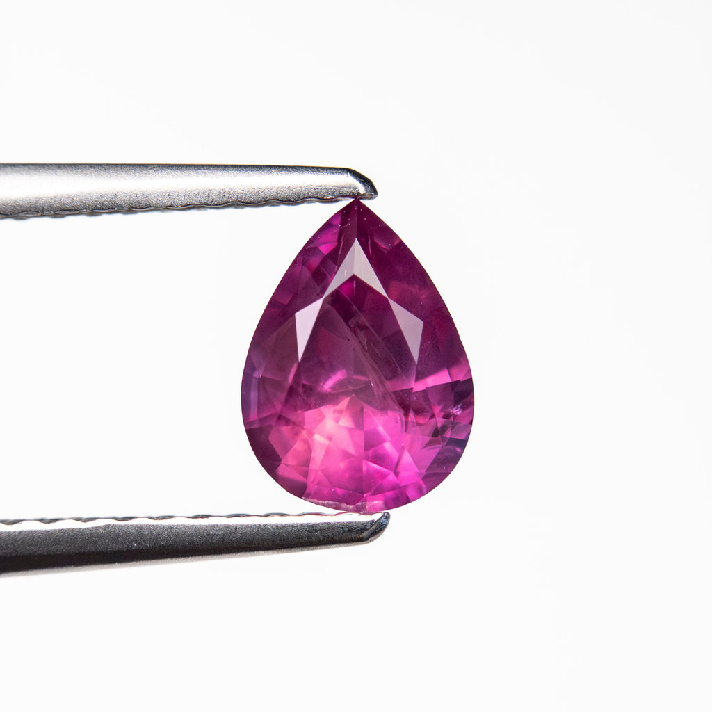 0.95ct 7.23x5.36x3.60mm Pear Brilliant Sapphire 27957-13
