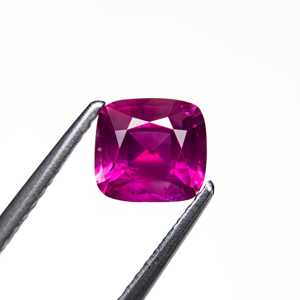 1.27ct 5.84x6.29x3.81mm Cushion Brilliant Sapphire 27957-19
