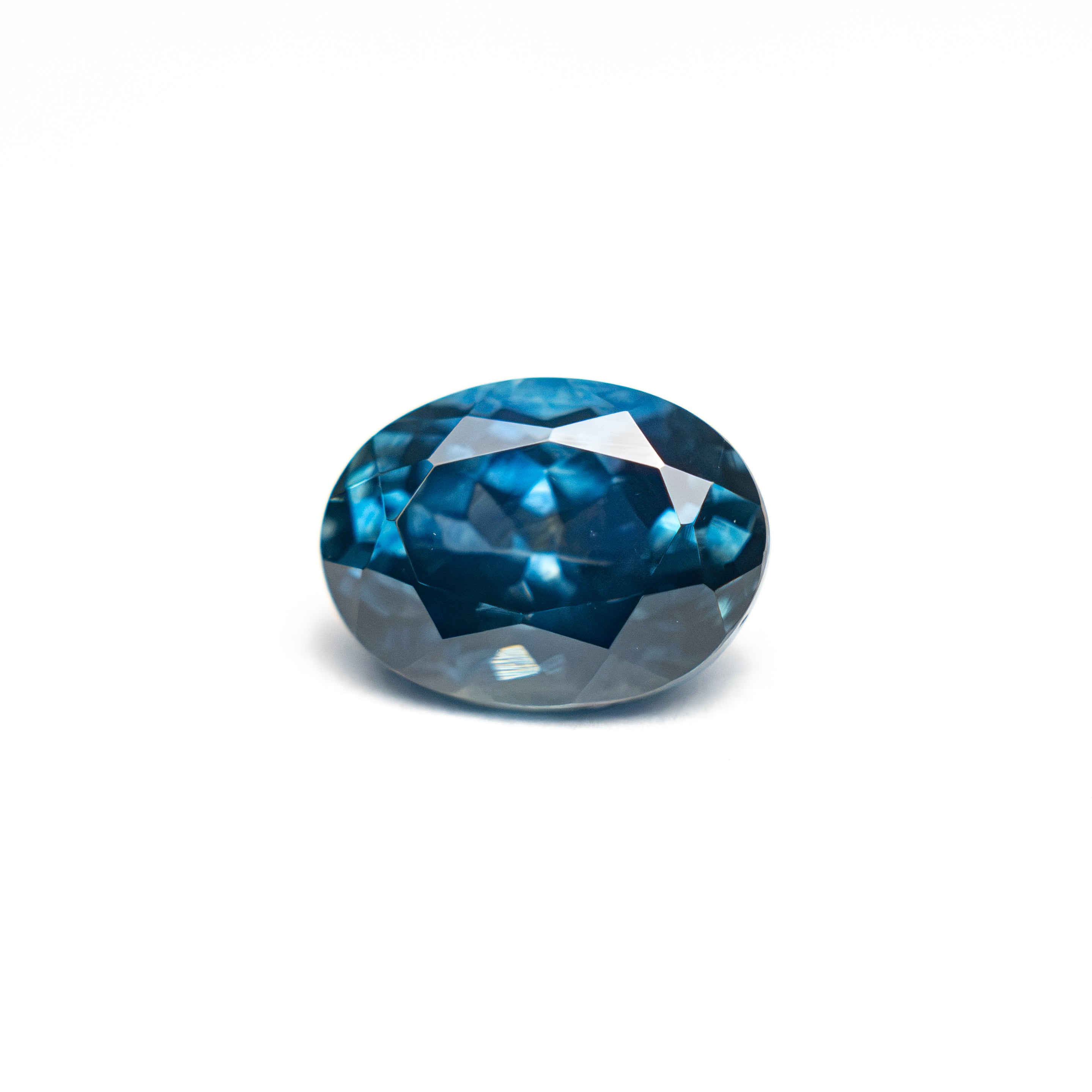 1.51ct 7.44x5.52x4.27mm  Oval Brilliant Sapphire 28028-14