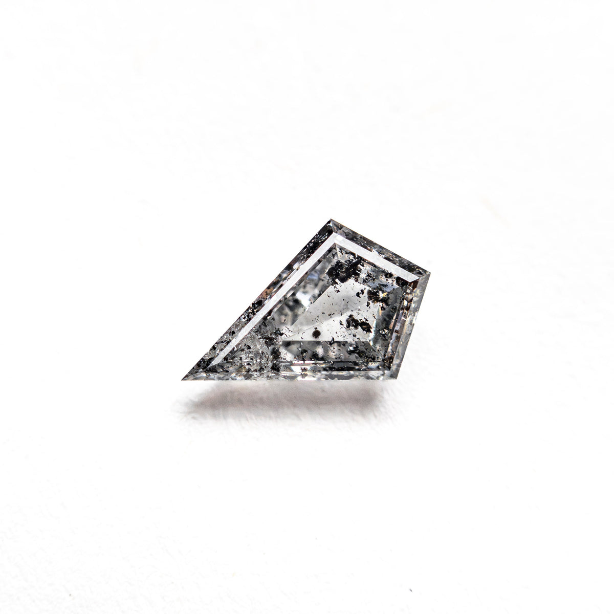 0.46ct 7.39x4.70x2.24mm Kite Step Cut 🇨🇦 28130-01