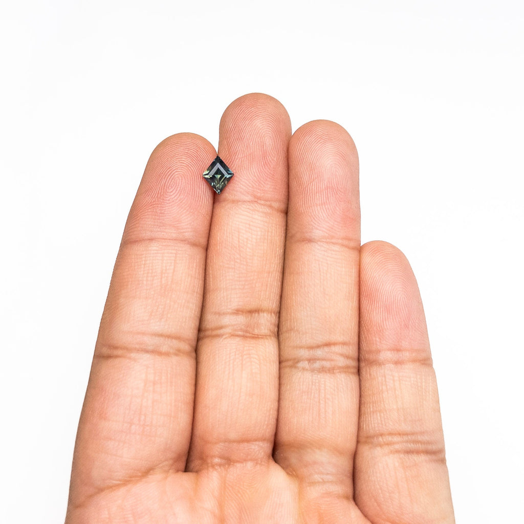 0.98ct 7.89x6.43x3.77mm Lozenge Step Cut Sapphire 28199-01