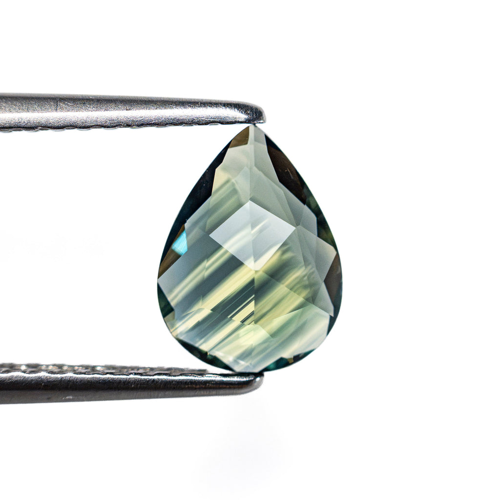 1.08ct 8.33x6.21x2.49mm Pear Rosecut Sapphire 28303-15
