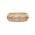 7mm Scallop Band 18k with Champagne Diamonds