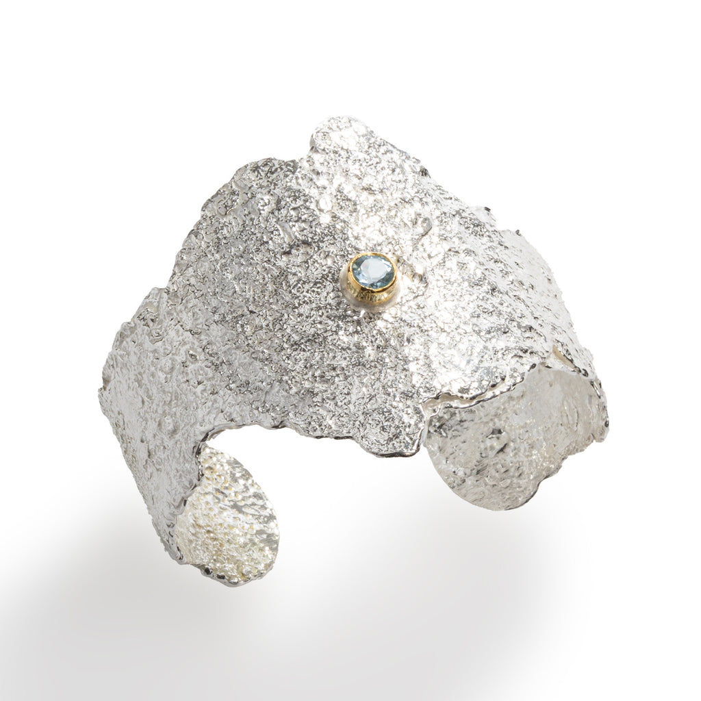 MAGIA! bracelet: Sterling Silver, 18k Yellow Gold Bezel, Aquamarine