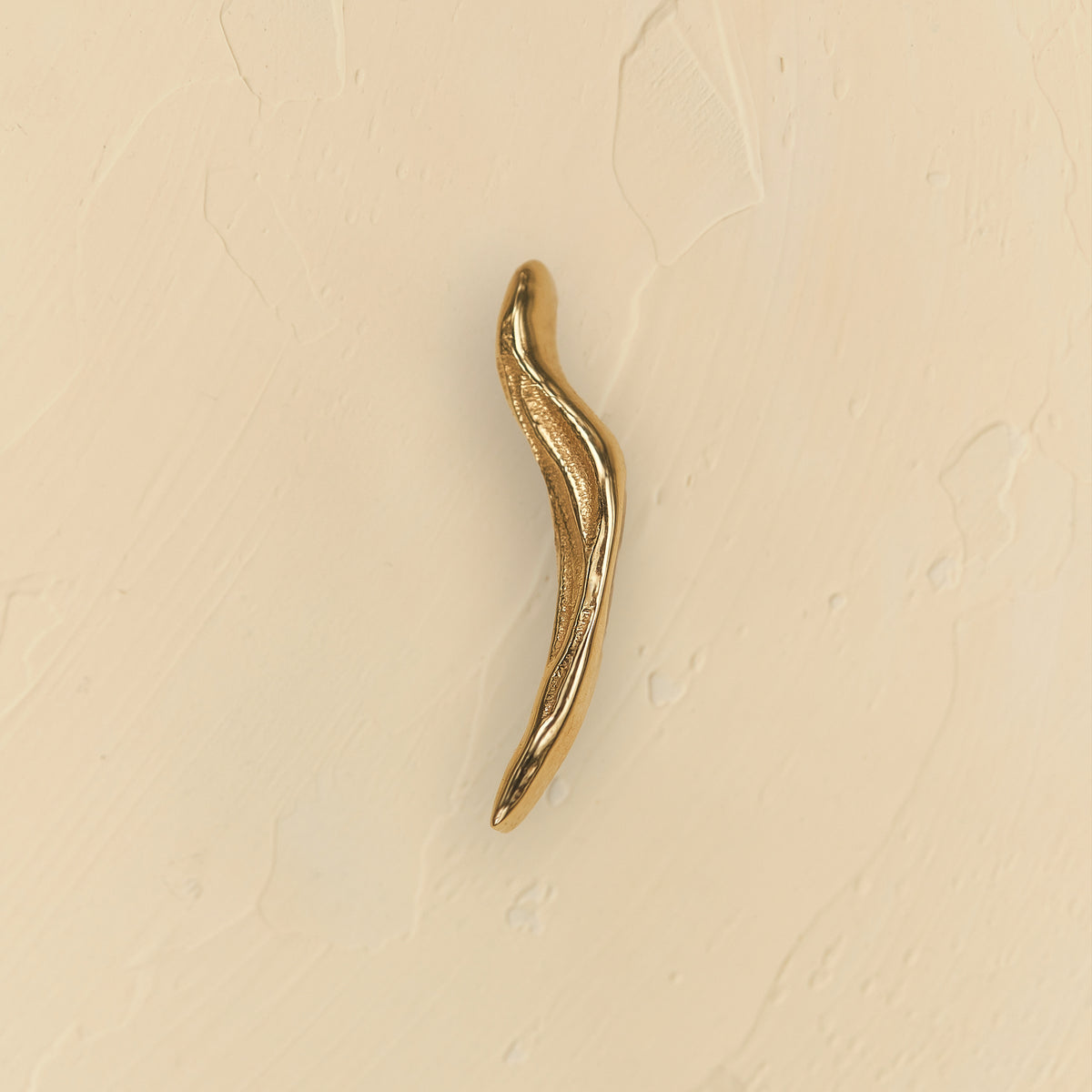 Mellow Brushstroke Earring (Single)