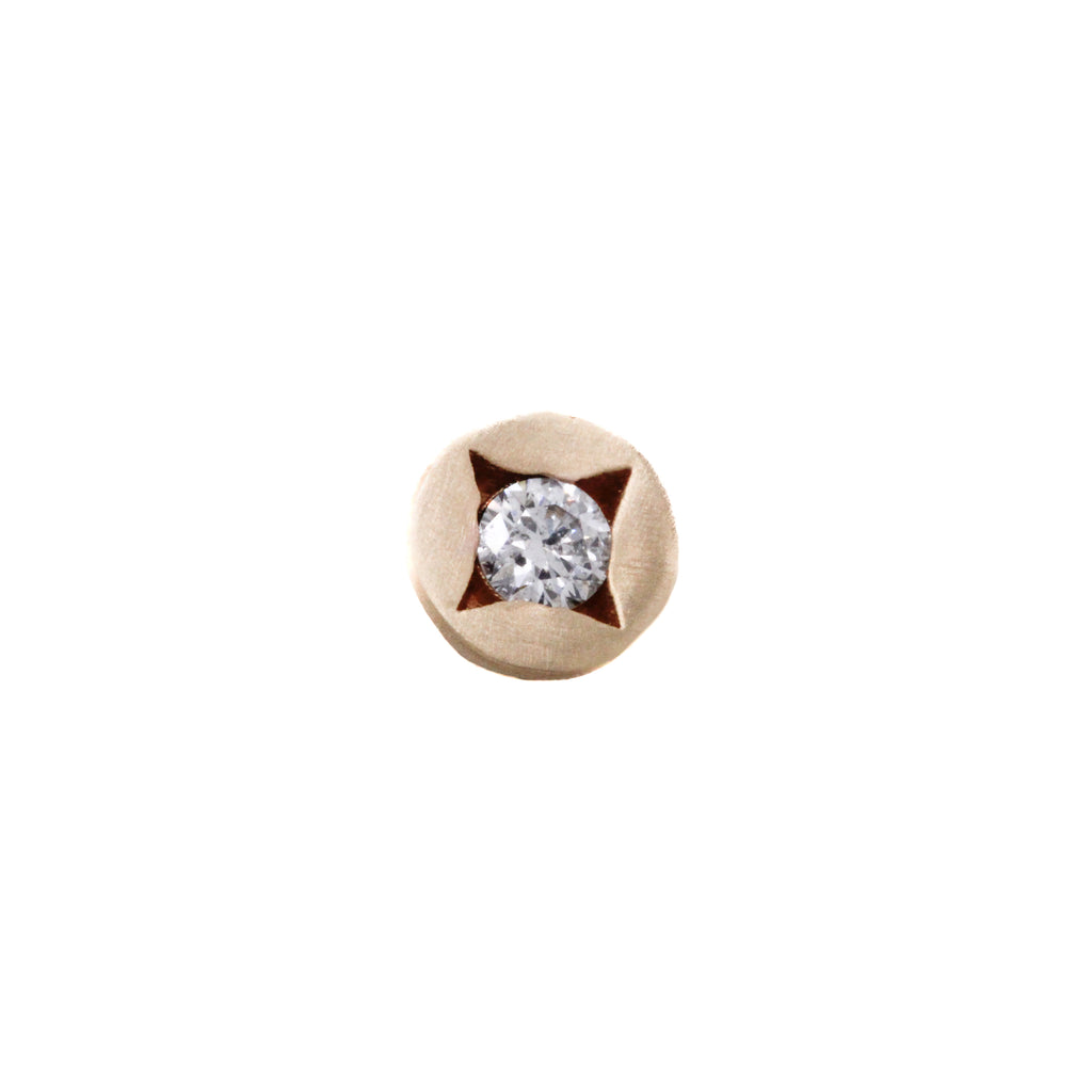 Scallop Stone studs