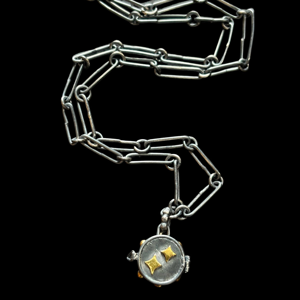 The Mourning Talisman by Estudio Zanny