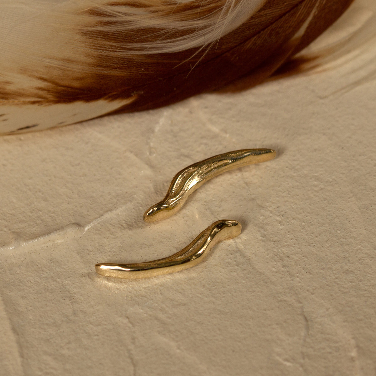 Mellow Brushstroke Earring (Single)