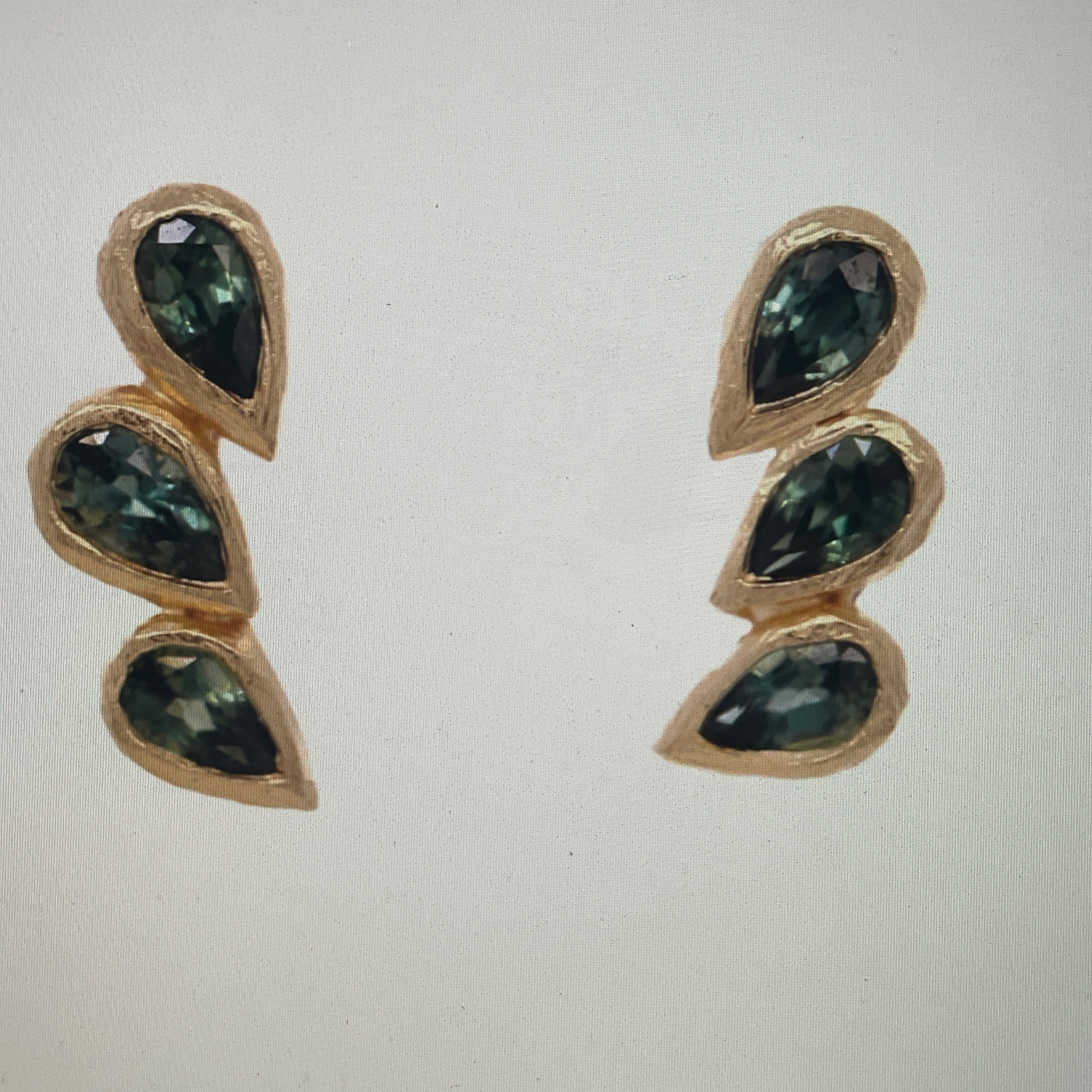 Forestlight Sapphire Earrings